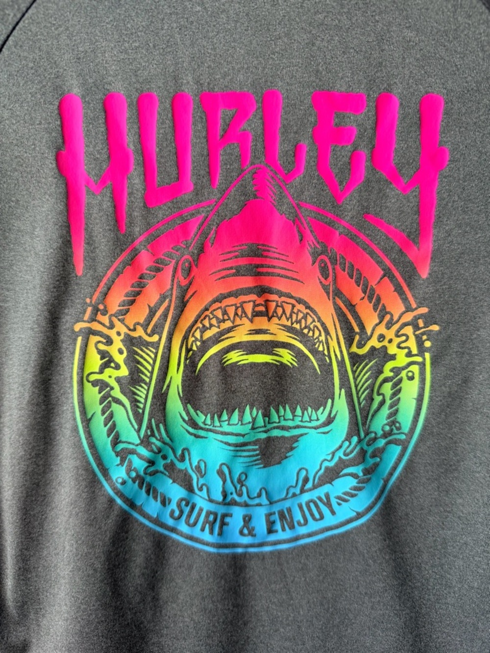 Hurley Youth UPF 50+ Rash Guard Swim Shirt Gray Rainbow Shark Graphic Size 6